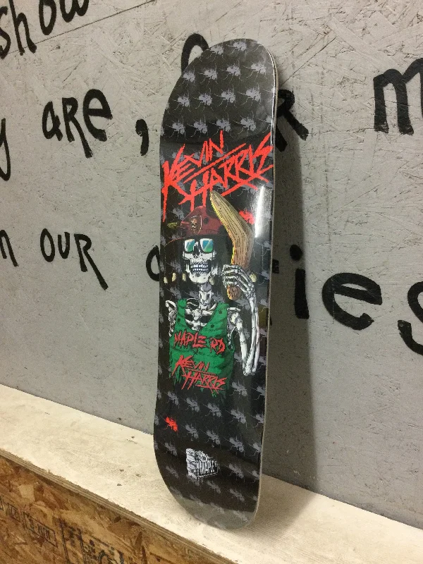 Maple Road Skateboards - Kevin Harris Boomerang black